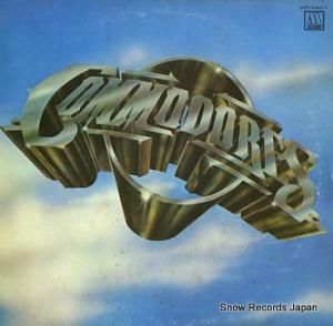 ɥ commodores VIP-6421