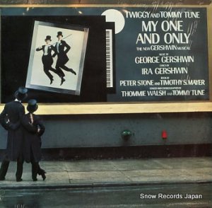 TWIGGY AND TOMMY TUNE my one and only  80110-1-E