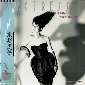 ۷û actress 28TR-2058