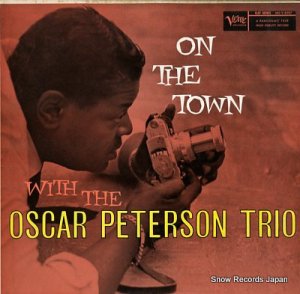 ԡ on the town with the oscar peterson trio MGV-8287