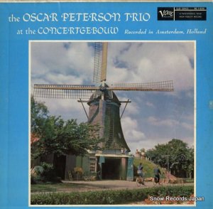 ԡ the oscar peterson trio at the concertgebouw MGV-8268