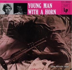 ɥꥹǥɡϥ꡼ॹ young man with a horn ACL582