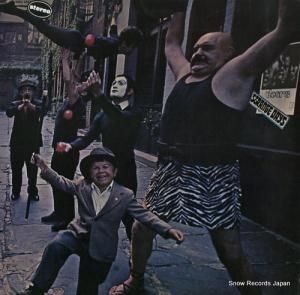 ɥ strange days EKS-74014