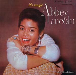 ӡ󥫡 it's magic OJC-205