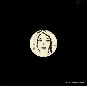 롦륤ϥ֡ץ blackout 2003 ZNE-002