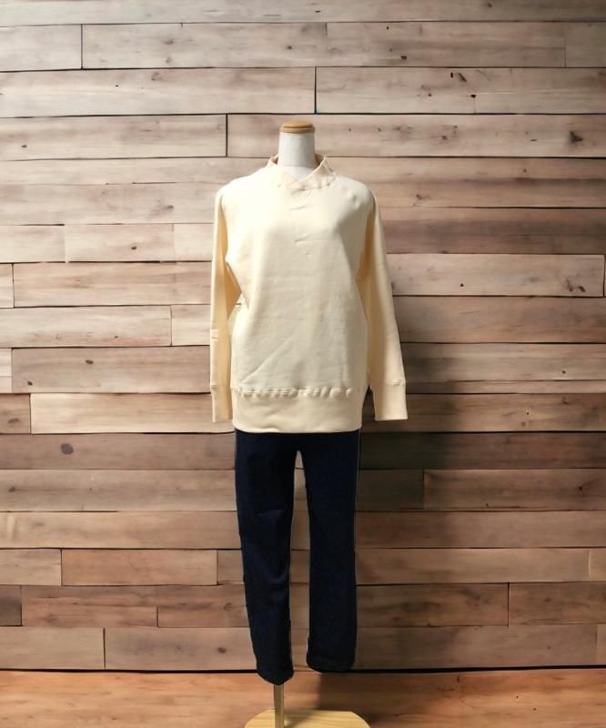 atelier naruse】コットン吊裏毛モックネックスウェット（2023A/W