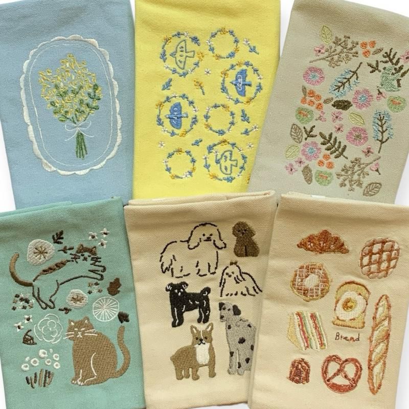 たろうちゃん様オーダー ハンドメイド ブックカバー 手刺繍
