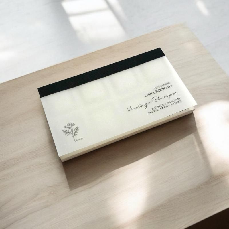 HUTTE PAPER WORKS۳ǰΥ٥֥åߥˤβ