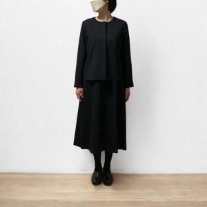 {$productlist[num].name}>