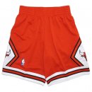 Mitchell & Ness Swingman Shorts “Chicago Bulls 1997-98” / Red