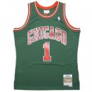 Mitchell & Ness Swingman Jersey Chicago Bulls 2008-09 Derrick Rose / Green