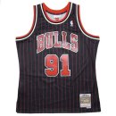 Mitchell & Ness Swingman Jersey Chicago Bulls 1995-96 Dennis Rodman / Black