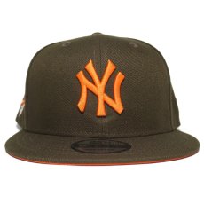 New Era 9Fifty Snapback Cap New York Yankees 1996 World Series / Chocolate (Orange UV)