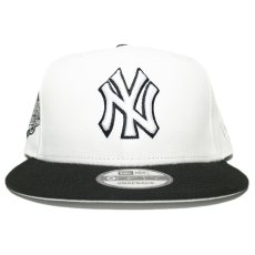 New Era 9Fifty Snapback Cap New York Yankees 1999 World Series / White x Black (White UV)