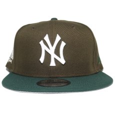 New Era 9Fifty Snapback Cap New York Yankees City Patch / Brown x Dark Green