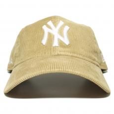 MoMA x New Era 9Twenty Corduroy 6Panel Cap New York Yankees MoMA Edition / Camel