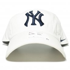 Nike 6Panel Club Cap New York Yankees / White