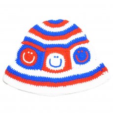 Crochet Bucket Hat Smiley / White x Blue x Red