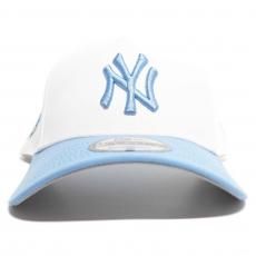 New Era 9Forty A-Frame Snapback Cap New York Yankees 1999 World Series / White x Light Blue