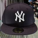 New Era 59Fifty Fitted Cap New York Yankees World Series 2000 / Navy