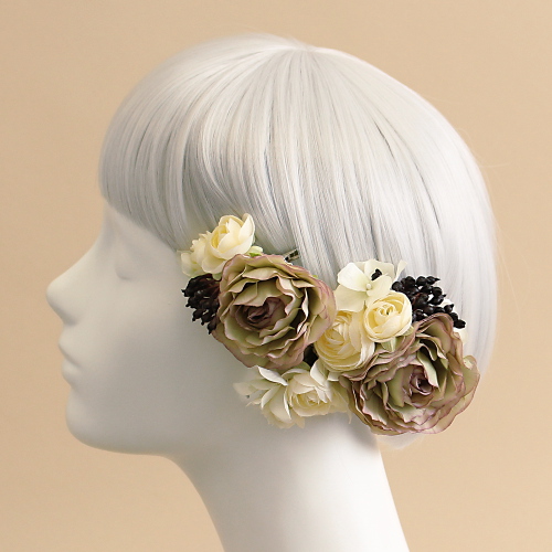 カラーの髪飾り（白） - airaka｜花飾りのアトリエ
