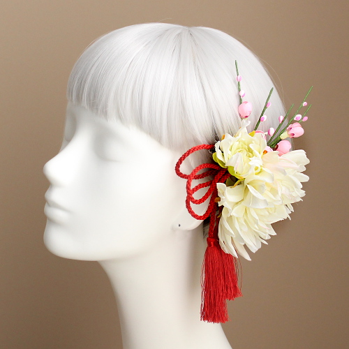 アーティフィシャルフラワー(造花)の薄紅梅の髪飾り_airaka