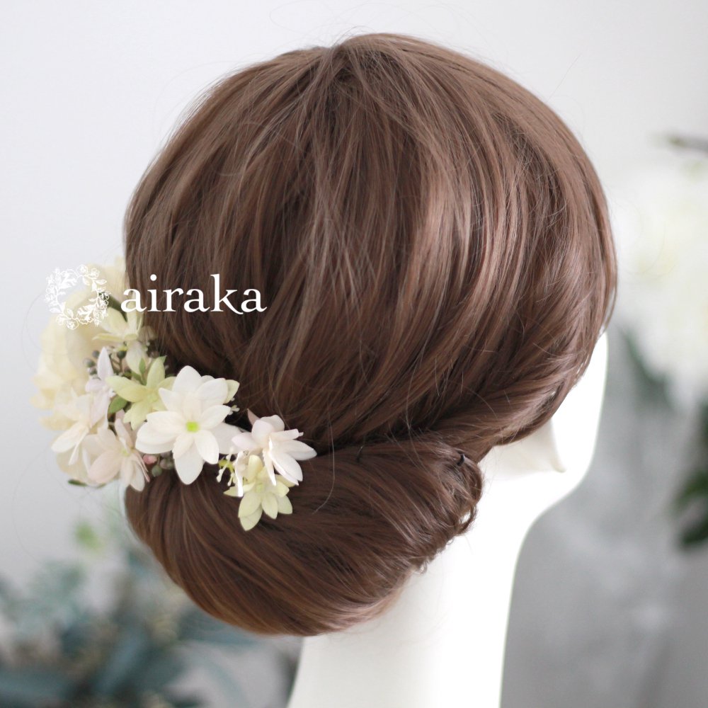 芍薬の髪飾り(アンティークホワイト) - airaka｜花飾りのアトリエ