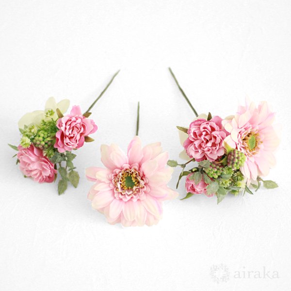 ガーベラの髪飾り(ピンク) - airaka｜花飾りのアトリエ