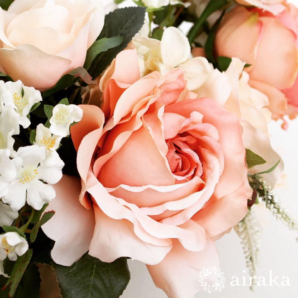 フレンチローズのクラッチブーケ - airaka｜花飾りのアトリエ