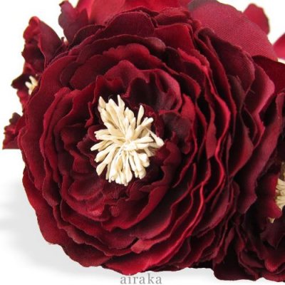 ラナンキュラスのメリアカチューシャ 赤 Airaka 花飾りのアトリエ