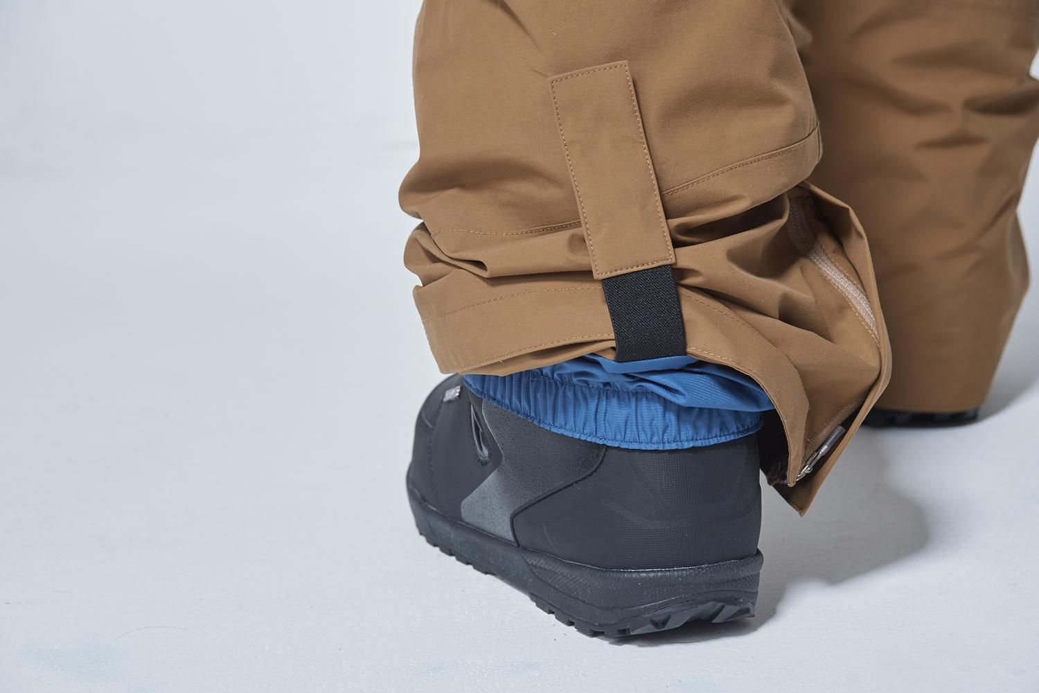 r STRIDER PANTS 19 REGULAR FIT [ GORE-TEX ] AZUKI 展示会