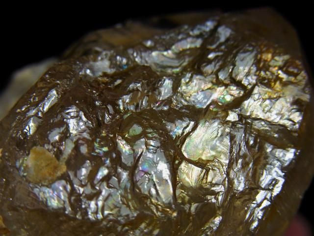 スカルドゥ産ヒマラヤカテドラル水晶 薄いゴールデンヒーラー