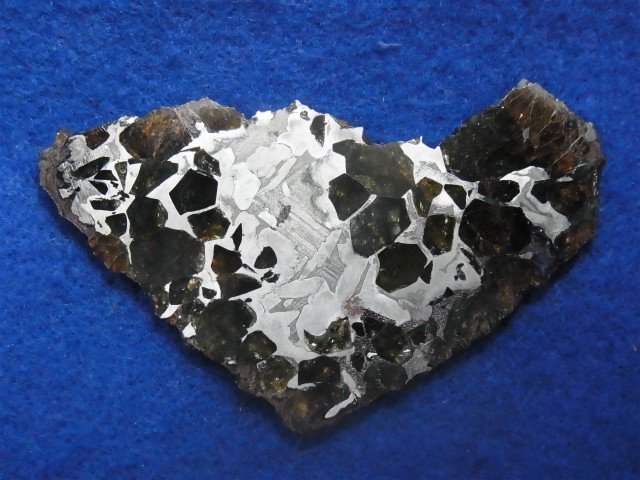 セイムチャン隕石（パラサイト・石鉄隕石） - 水晶専門店 EXークリスタル
