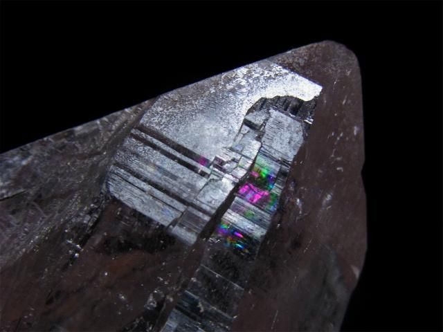 シガール産 ヒマラヤ水晶 ブラックトルマリン黒針、レインボー シガール産 ヒマラヤ水晶 ブラックトルマリン黒針、レインボー
