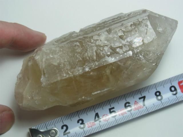 エレスチャル カテドラル、ウィンドウクォーツの特徴、三角形の