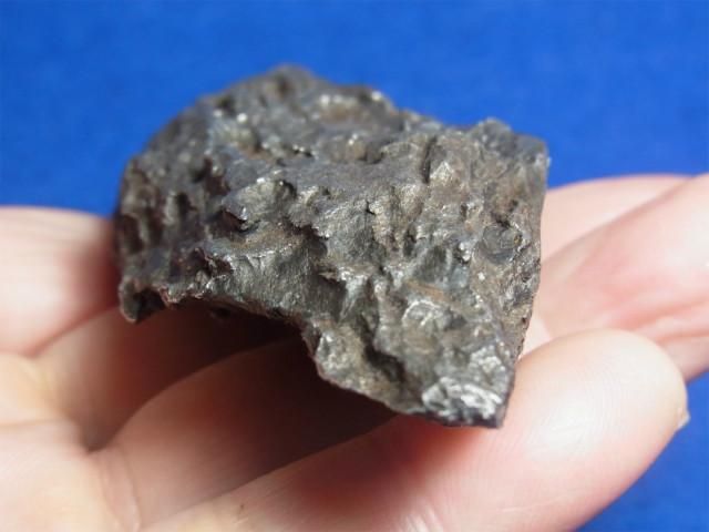 ドロニノ隕石(鉄ニッケル隕石) - 水晶専門店 EXークリスタル ドロニノ隕石(鉄ニッケル隕石) - 水晶専門店 EXークリスタル