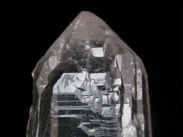 ガネーシュ・ヒマール産 ヒマラヤ水晶 カテドラル、透明度、キー
