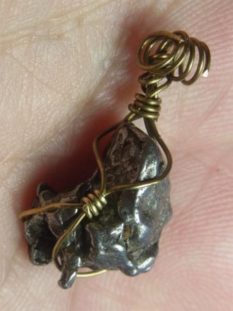 ギベオン隕石　ペンダント ギベオン隕石ペンダントプレート(450)