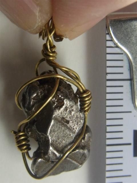 ギベオン隕石ペンダントトップー11 - 水晶専門店 EXークリスタル