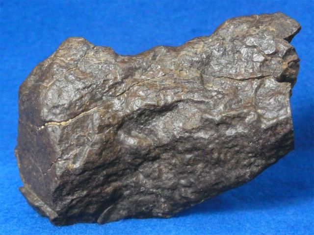 コンドリュールが綺麗な、NWA980隕石標本 Amazon.co.jp