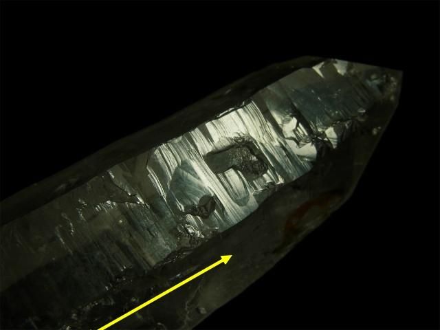 ライトニングレムリアン　レーザーレムリアン　ライトニングクォーツ　天然石　雷水晶 レーザークォーツ ライトニング・レムリアン 雷水晶 ブラジル