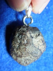 石質隕石（コンドライトNWA869）　ペンダントトップ１３