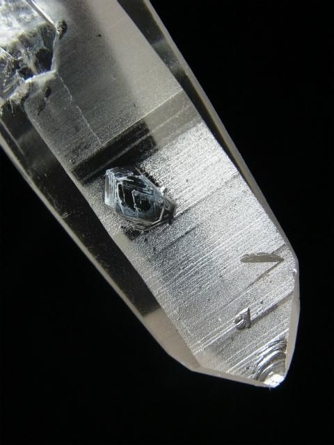 レムリアンシードペンダントトップ 36 キークリスタル - 水晶