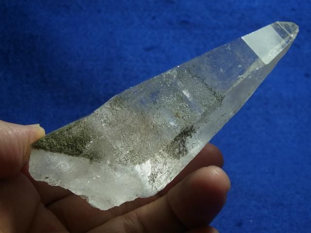 ガネーシュヒマール産ヒマラヤ水晶 クローライト、レコード ガネーシュヒマール産ヒマラヤ水晶 クローライト、レコード