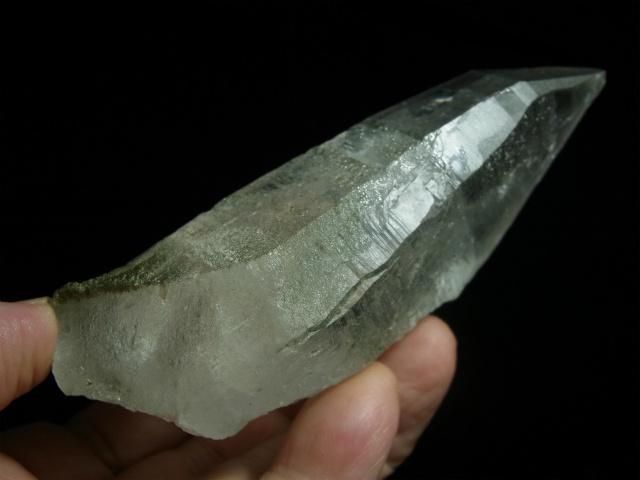 ガネーシュヒマール産ヒマラヤ水晶 クローライト、レコード ガネーシュヒマール産ヒマラヤ水晶 クローライト、レコード