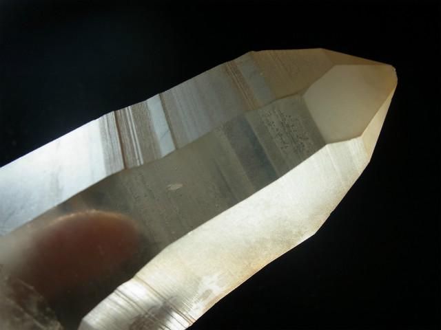 タンジェリンレムリアン【笑いのおなか】 大型タンジェリン・レムリアンシード 三角形の不思議な模様