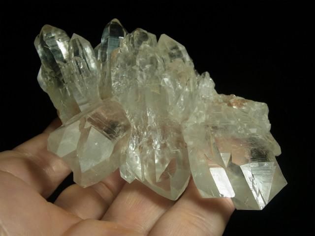 マニハール産ヒマラヤ水晶カテドラルクラスター イシス、グランド