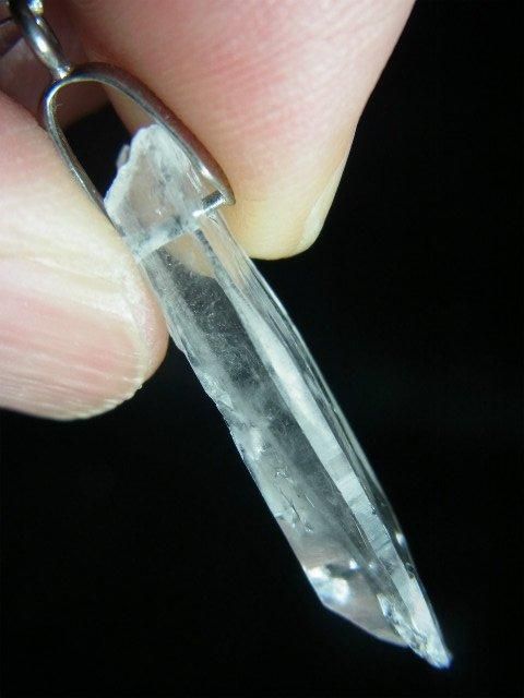 カンチェンジュンガ産　ヒマラヤ水晶　天然石　ファーデン　リバースセプター カンチェンジュンガ産ヒマラヤ水晶ペンダント ファーデン水晶