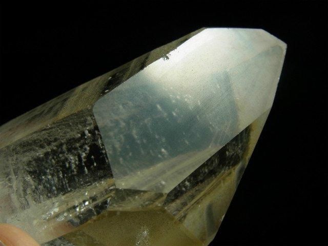 【匿名配送】天然石 カブラル産 ゴールデン レムリアンクォーツ チャネリング 匿名配送】天然石 カブラル産 ゴールデン レムリアンクォーツ