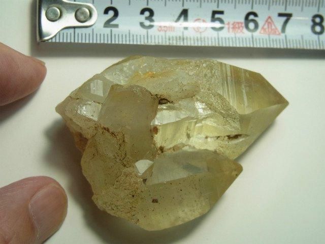 シガール産ヒマラヤ水晶 ゴールデンヒーラー、薄いオーラ